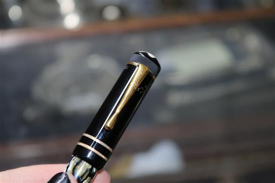 A Montblanc Oscar Wilde Writers Series limited edition fountain pen, with marbled pearl and black resin,